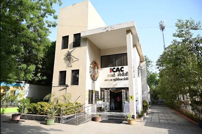 Ahmedabad Municipal Corporation Art Gallery - Ahmedabad Image