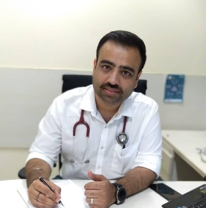 Dr. Rajanshu Tiwari Image