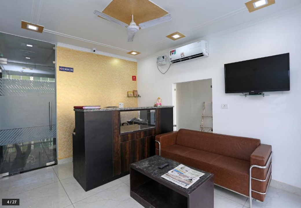 Hotel Sky Blue - New Delhi Image