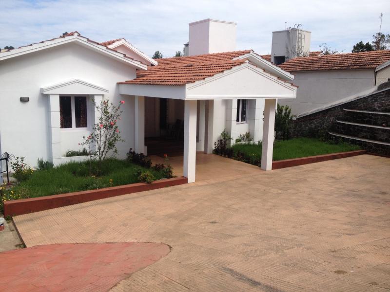 Hotel Villa Rose Homestay - Wydra Compound - Kodaikanal Image