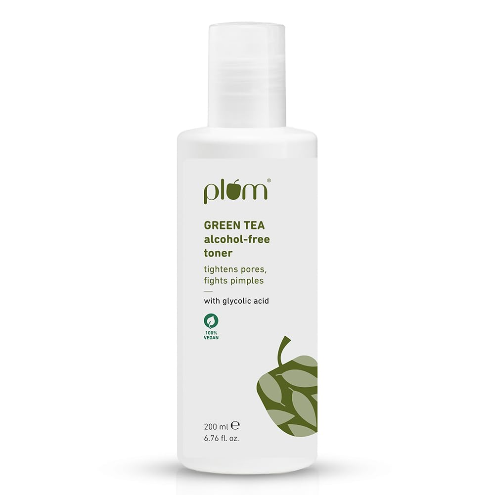 Plum Green Tea Alcohol Free Face Toner Image