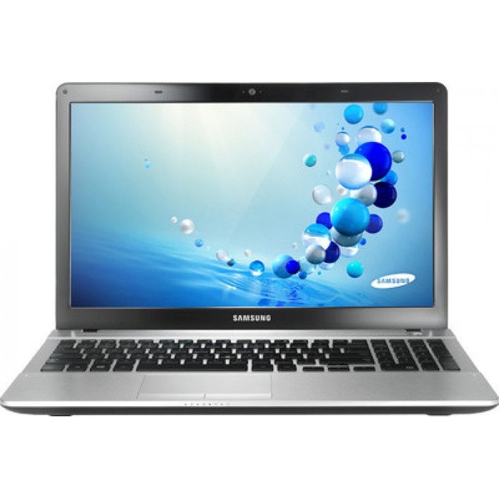 Samsung NP300E5V A02 Laptop Image